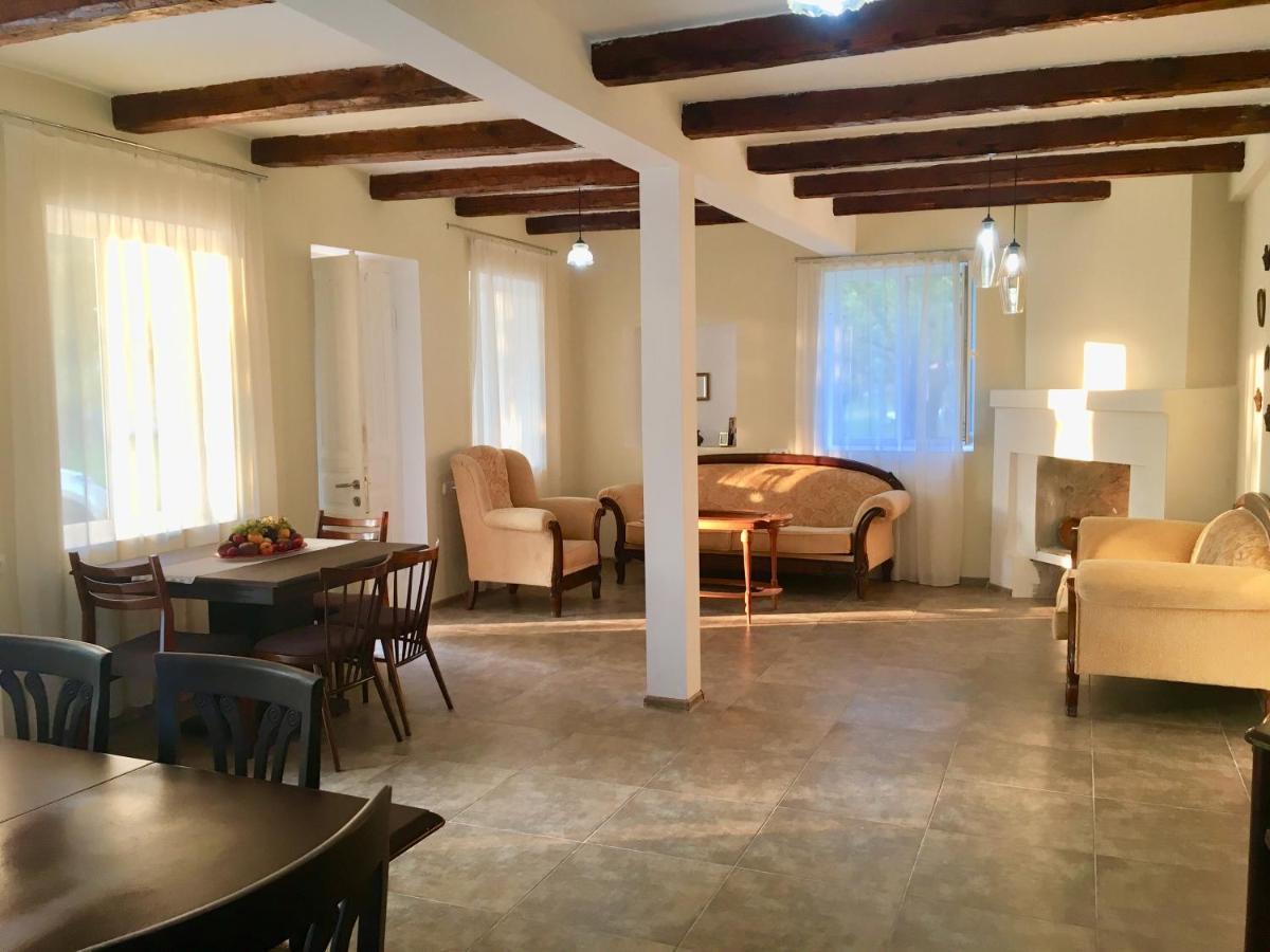 מרטווילי Martv'Elle Boutique Guesthouse מראה חיצוני תמונה