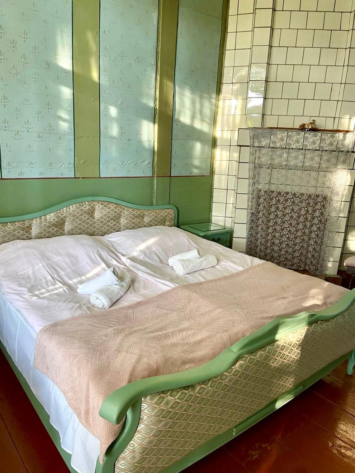 מרטווילי Martv'Elle Boutique Guesthouse מראה חיצוני תמונה